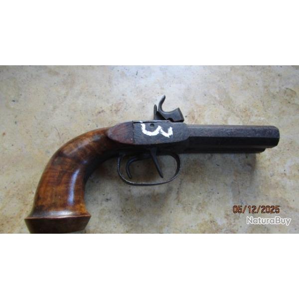 pistolet coup de poing voyage  balle force double 12mm  fonctionne tres bien  bois noyer