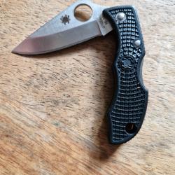Petit couteau dit "de poche" pliant marque SPYDERCO, modèle Ladybug acier VG10 Seiki Japon