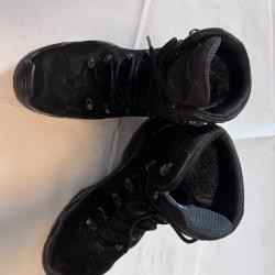 Lowa GTX 43.5 chaussures d'occasion .