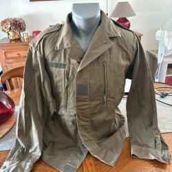 VESTE DE TREILLIS TRES BON ETAT SATINEE