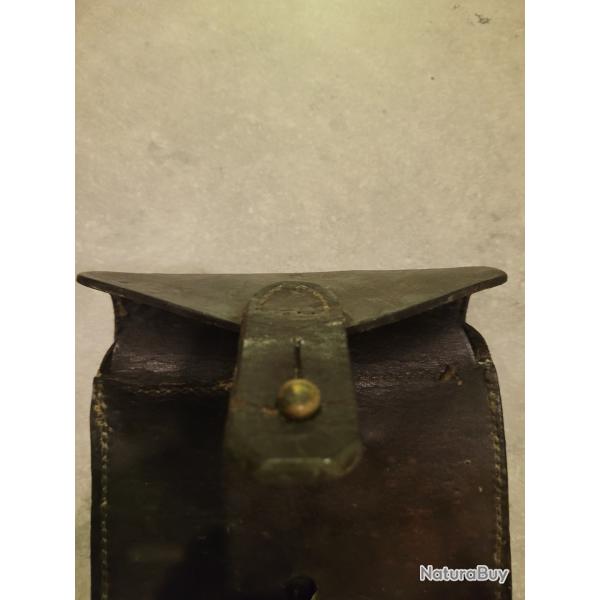 WWI/WWII Cartouchi�re fran�aise en cuir