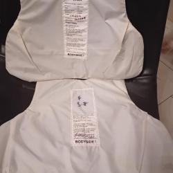 Enchère lot de 2 plaques balistiques 3a contre les armes de poings et les lames  MEHLER 32X34/32X32