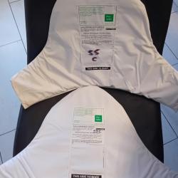 Enchère lot de 2 plaques balistiques 3a contre les armes de poings  lames anti trauma 52X36 52x34 cm