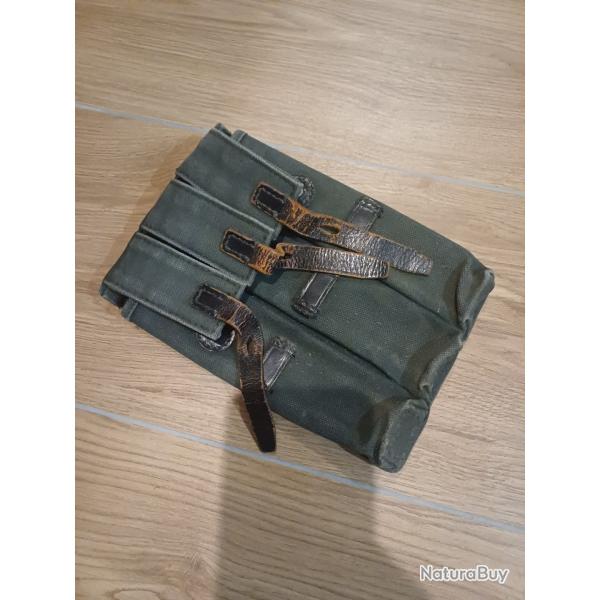 Porte chargeur mp40 reproduction