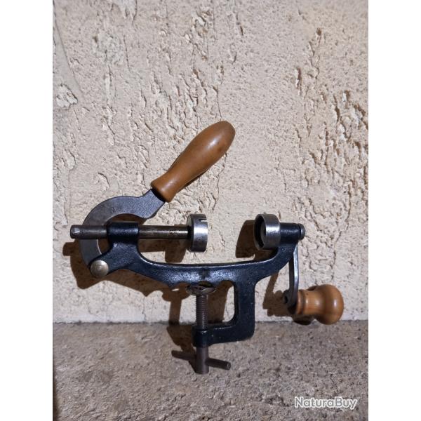 Sertisseur calibre 12.