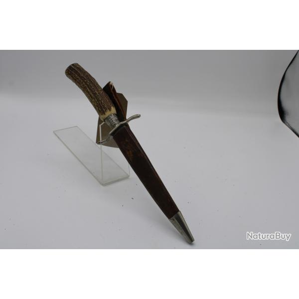 Beau poignard allemand avec lame marque   Solingen.  ww1         1914 1918