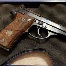 Pistolet Beretta 87BB 22Lr