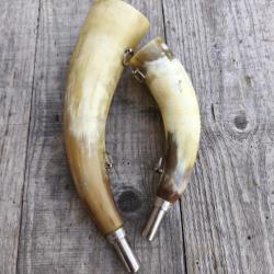 Corne de chasse 20 cm + 33cm en corne naturelle Elless