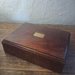 Coffret bois ancien  pour pistolet  ou r&eacute;volver  Colt Lefaucheux  smith & Wesson