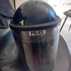 ENCHERE CASQUE ANTI EMEUTE DES FORCES DE POLICE