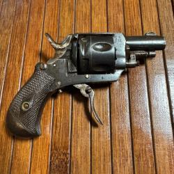 REVOLVER DE POCHE BULLDOG 6 coups calibre 320