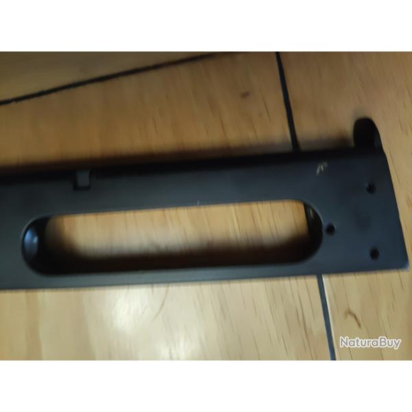 Je vend 2 chargeurs neuf de colt co2 umarex 1911 achet rcemment