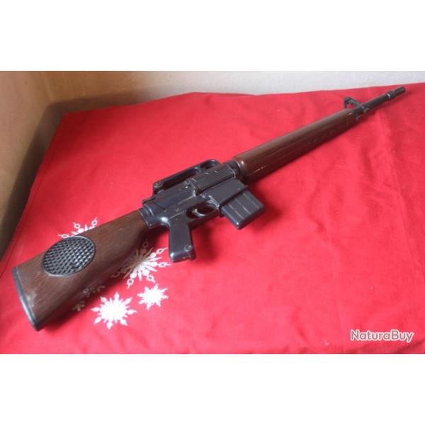 Rplique jouet vintage M16