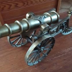 Gros canon poudre noire