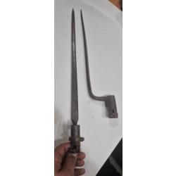 Lot baïonnettes à douille