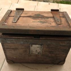 boite/caisse t&eacute;l&eacute;phone anglais ww2 SETS "F"