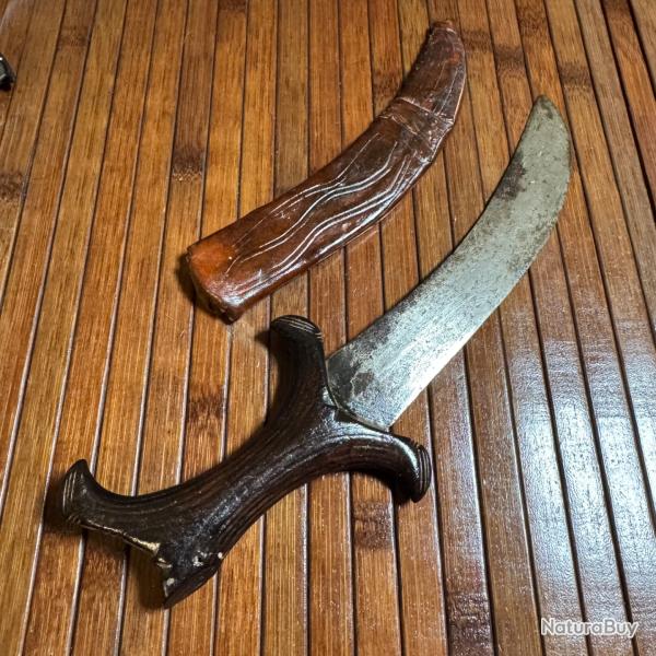 COUTEAU POIGNARD DAGUE DU PEUPLE BEJA SOUDAN ABYSSINE ETHIOPIE 19 EME SI�CLE