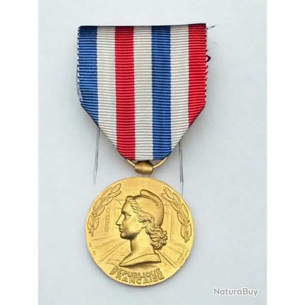 (37.003) M�daille d'honneur des chemins de fer