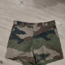 short camo arm&eacute;e militaire