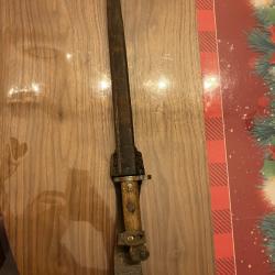 Ba&iuml;onnette ancienne