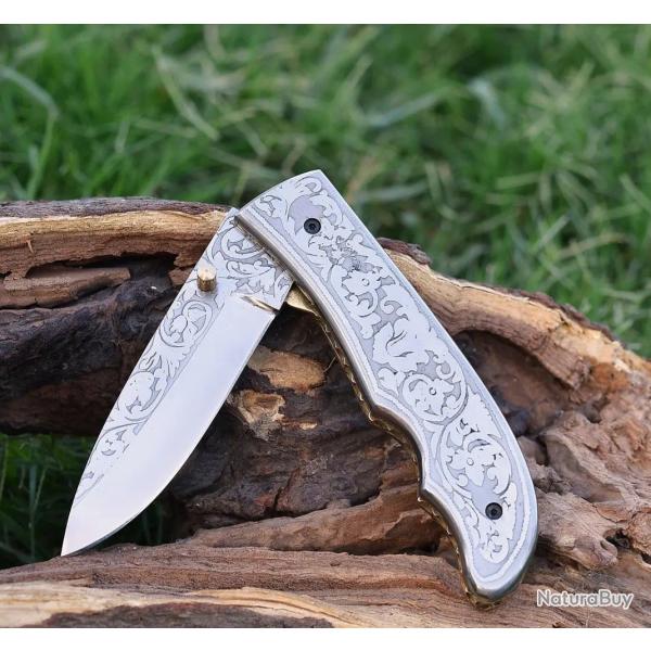 Couteau pliant lgant en acier inoxydable : haut de game.