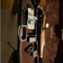 Carabine à culasse linéaire browning maral cal300