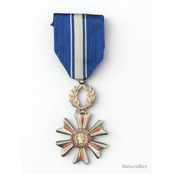 (119.004) M�daille du M�rite du Sang