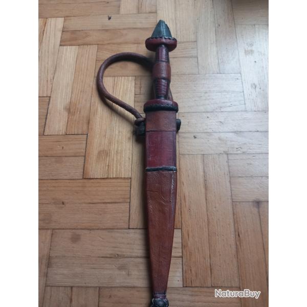 Couteau africain traditionnel provenance Tchad