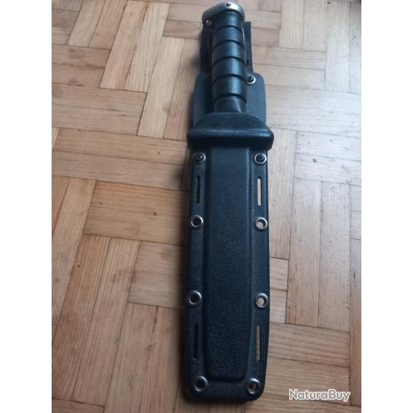 R�plique de couteau k bar tr�s bon �tat