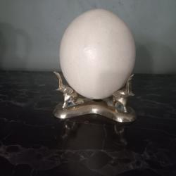 oeuf  d'autruche et éléphants en bronze dorée