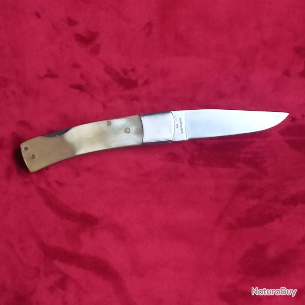 ancien couteau pliant en corne et lame acier