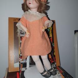 Poup&eacute;e anciene