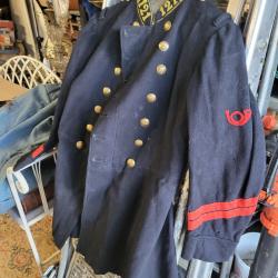 Rare ensemble uniforme troupe 121