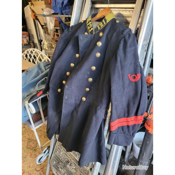 Rare ensemble uniforme troupe 121