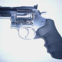 Revolver CO2 Dan Wesson 715 2,5" diabolos avec accessoires