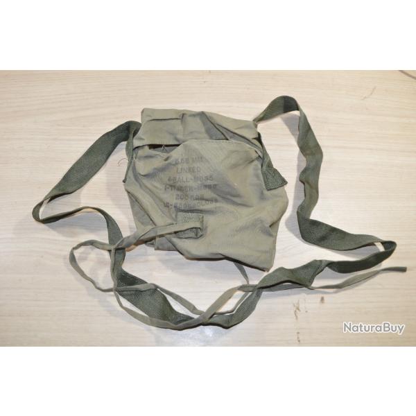 Sacoche  tissu r�cup�rateur  douilles Cal 50 bande mitrailleuse M249 5.56 mm US (23)
