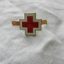 ancien insigne Croix Rouge