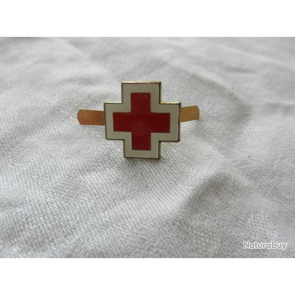 ancien insigne Croix Rouge