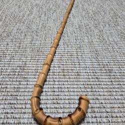 Canne ancienne en bambou