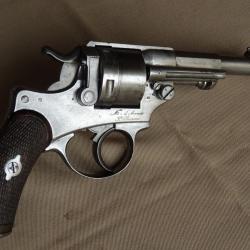 R&eacute;volver r&eacute;glementaire Mod&egrave;le 1873