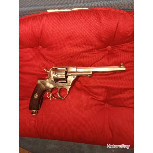 Revolver  REGLEMENTAIRE "Chamelot-Delvigne-Schmit"Mle.1872 par" PIRLOT Frres pour L'ITALIE .