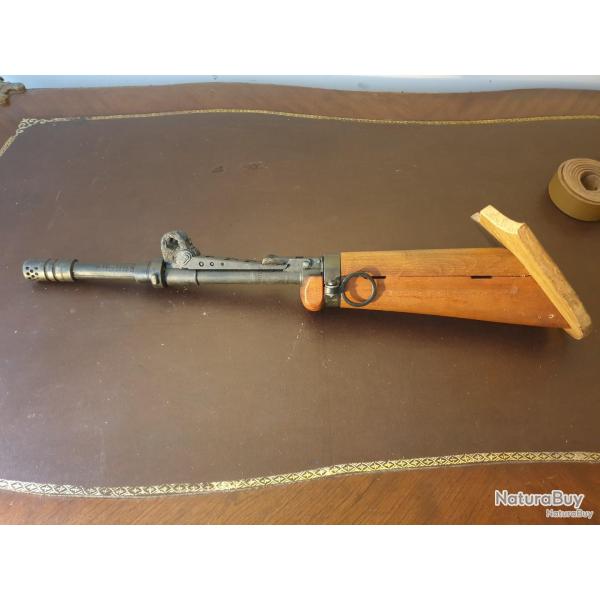 Mas 49/56 porte fanion