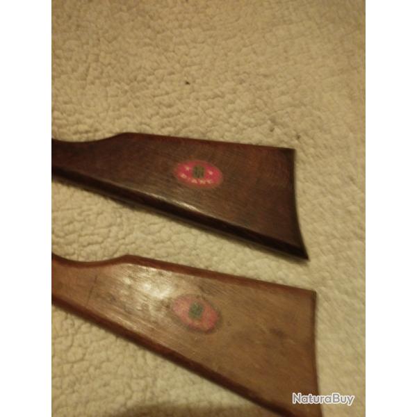 Vends lot de deux carabines � plombs et fl�chettes EUREKA mod�le diana calibre 4,5 mm