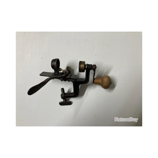 SERTISSEUR CAL16   A SYSTEME  MARQUE REPOSE CEL N�173