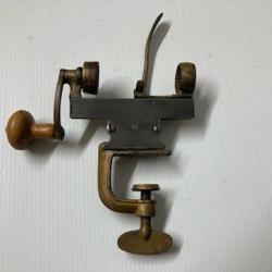 SERTISSEUR CAL16  LISSOIR BOIS  N&deg;176