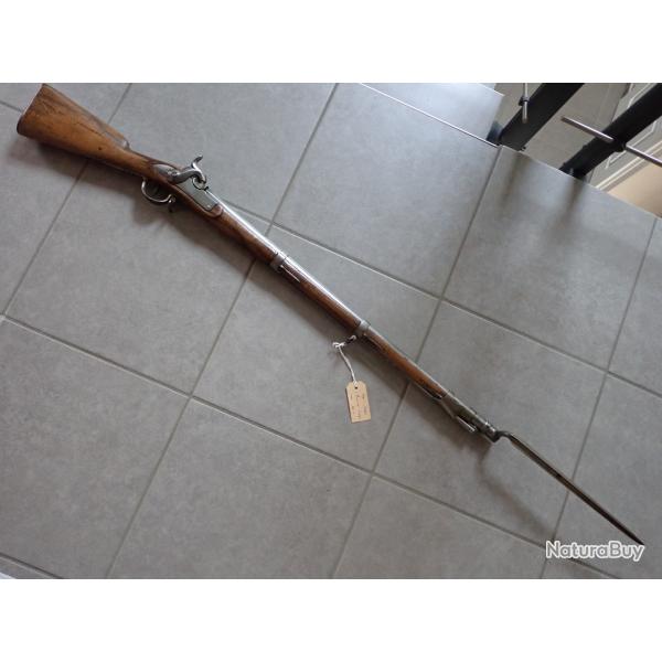 Fusil de cadets suisses avec sa baionnette. Platine de BEURET FRERES � LIEGE.