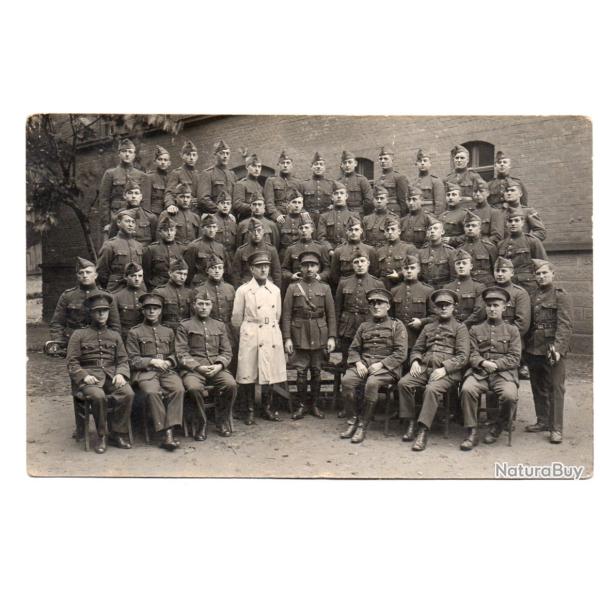 CPA -Photo - Un Groupe Soldats - N�4449