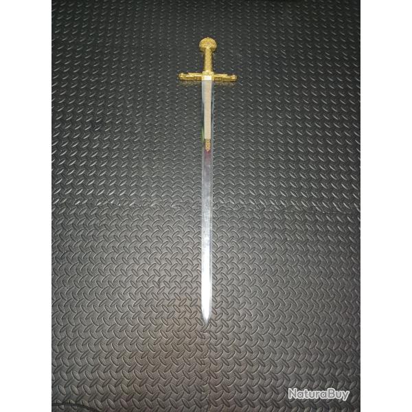 Reproduction pe de Charlemagne.