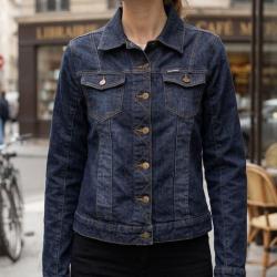 MAYFLOWER DALILA1B Blouson en jean stretch pour femme la veste ajust&eacute;e au confort absolu