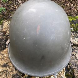 COQUE DE CASQUE ARM&Eacute;E FRANCAISE MODE 51 1951 PONTET FIXE JUGULAIRES RIVET&Eacute;ES